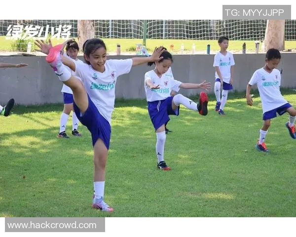 怀念足球明星相框中的岁月与激情重温绿茵场上的辉煌瞬间