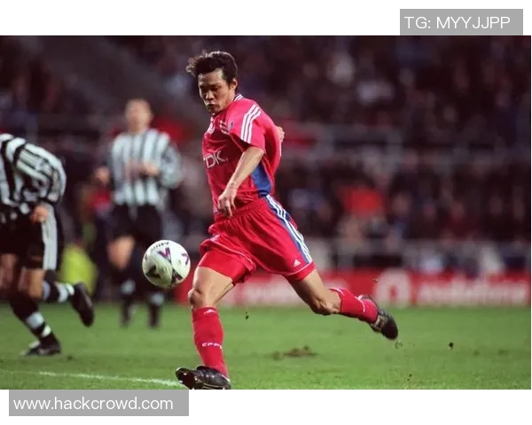 足球明星专访高清截图揭示他们的训练秘密与生活点滴 足球明星专访高清截图揭示他们的训练秘密与生活点滴